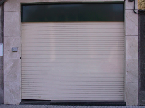 puertas lorenzo Persiana de aluminio extrusionado y lacado 09